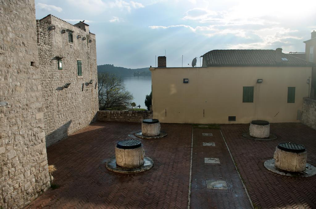 Apartment Obala Sibenik Luaran gambar